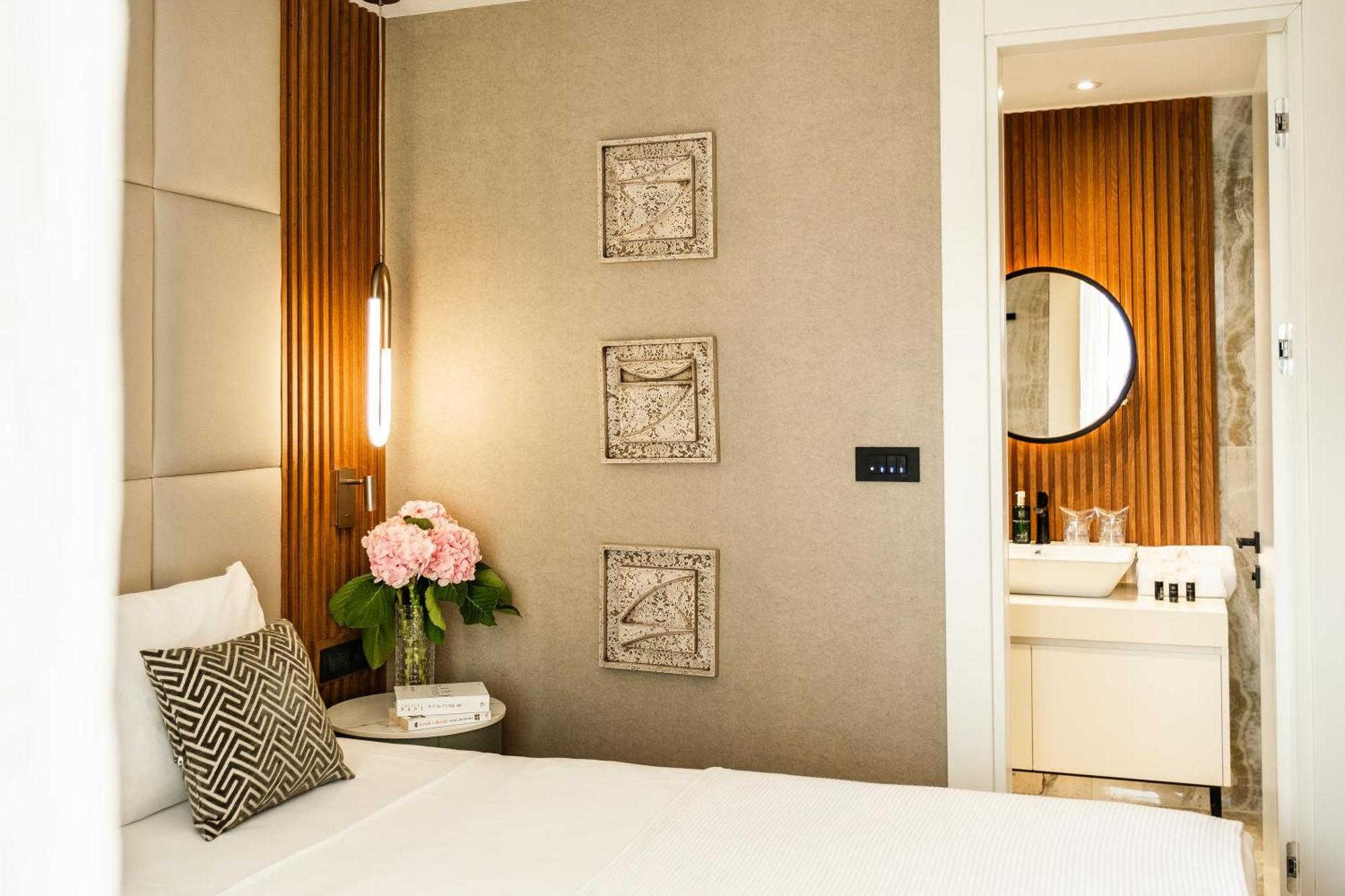 Boutique Hotel Villa Royal Тиват Екстериор снимка